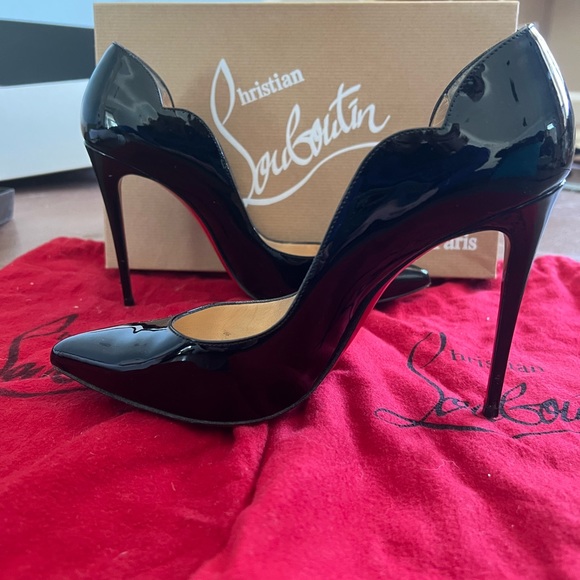 Christian Laboutin Hot Chick - 100mm heel -black patent - rarely worn - Picture 3 of 8
